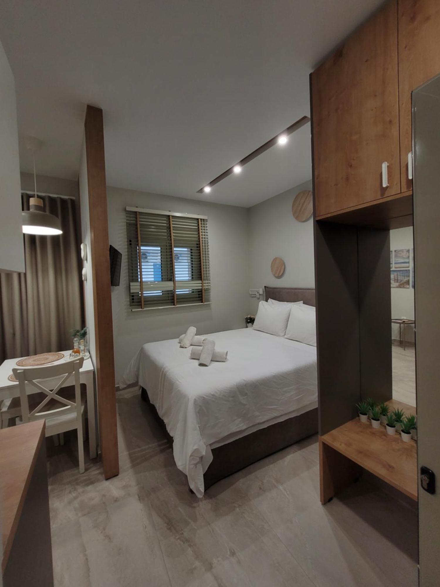 Armonia Small Luxury Apartments Ierapetra  Ngoại thất bức ảnh
